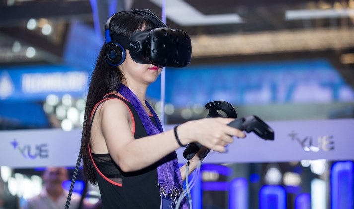 Consumers Get First at Alibaba's VR | Alizila