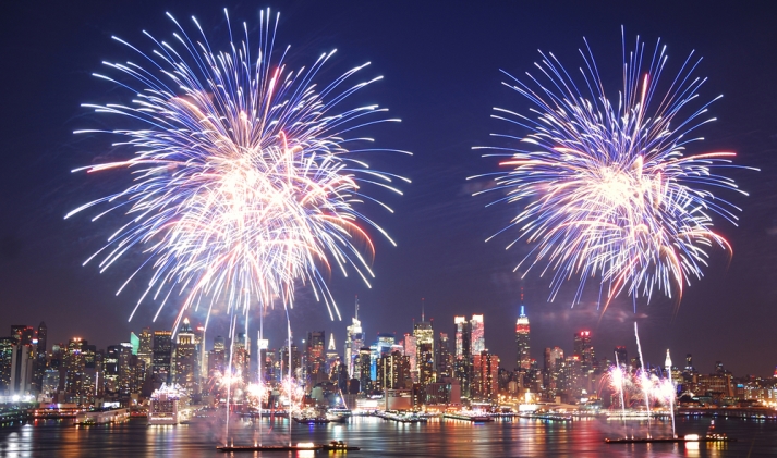 july4-livestreaming-fireworks — final