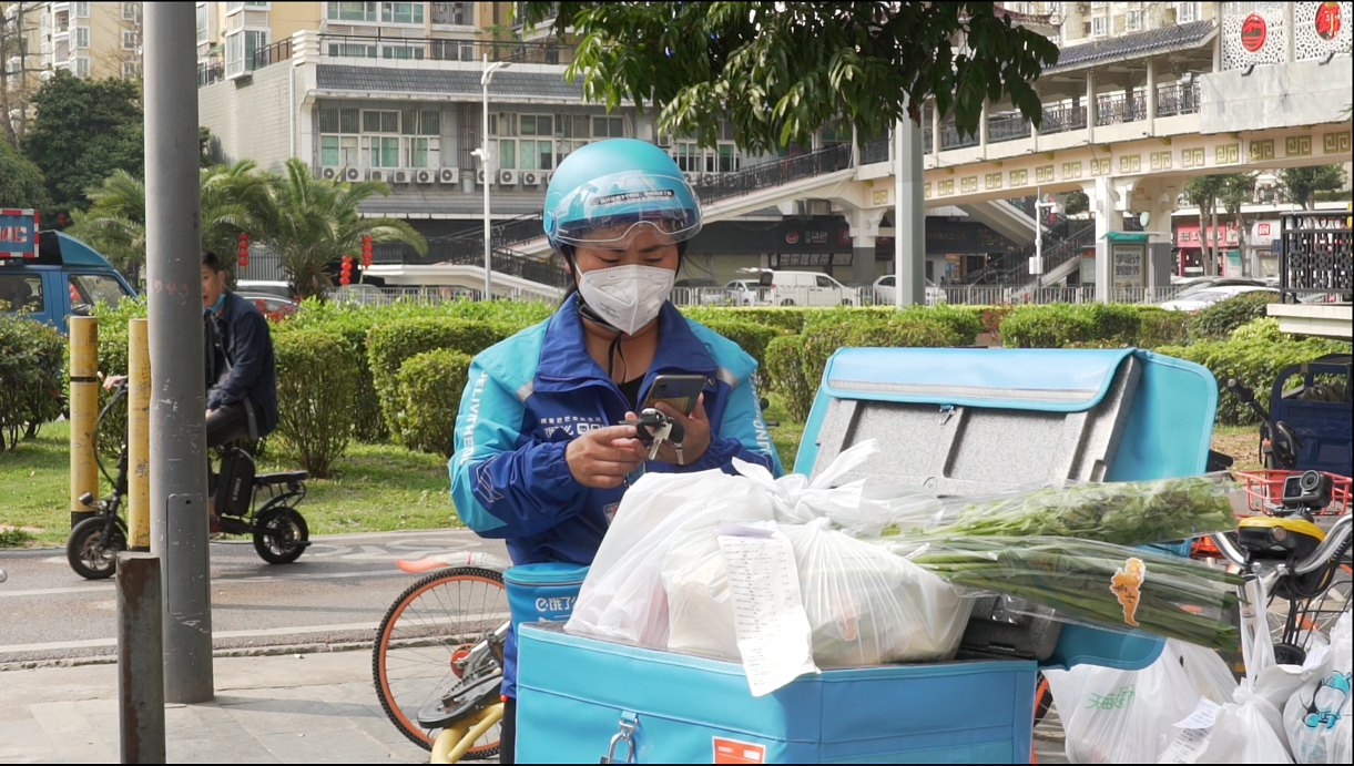 Ele.me delivery rider Shang Xinyuan