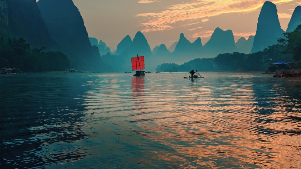 Travel River China Sail
