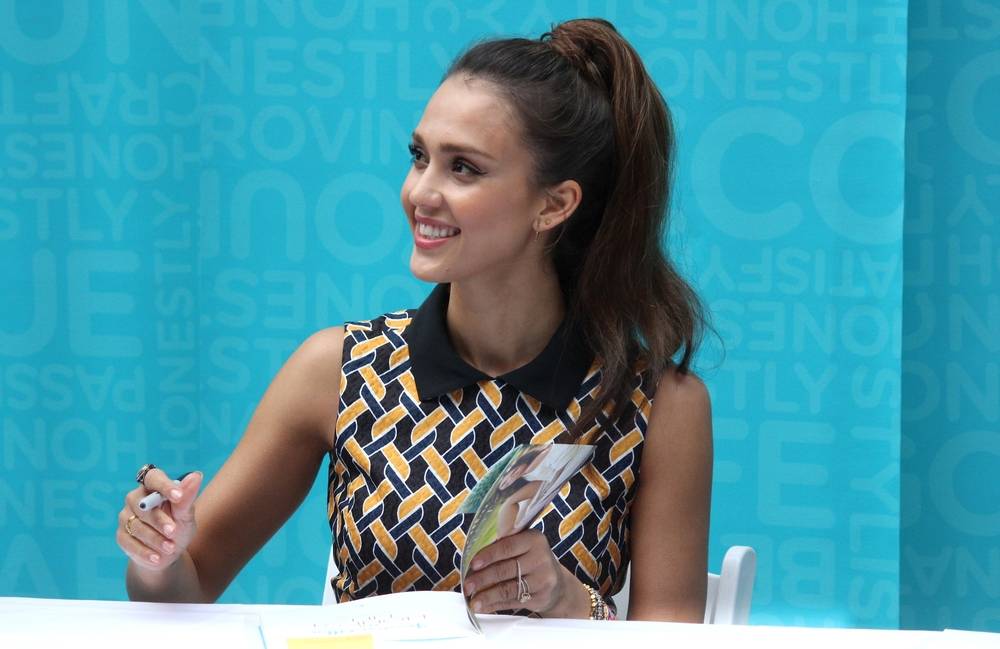 Jessica-Alba-China-The-Honest-Company-Honest