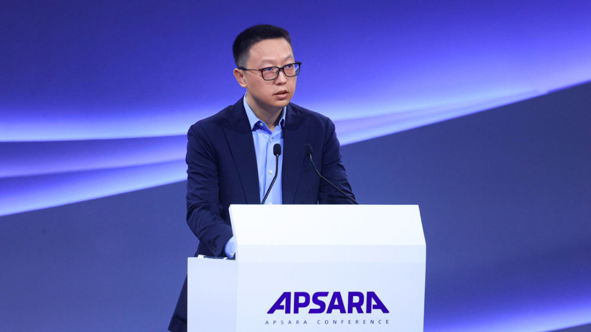 Alibaba Cloud Eddie Wu Apsara 2024 Keynote